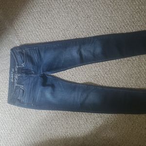 Size 4 x-long AE skinny jeans